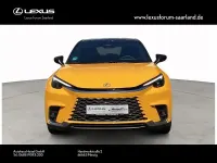 Gebraucht Lexus LBX 136 PS (100 kW) 2025 Gelb SUV