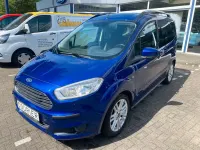 Gebraucht Ford Tourneo Courier Titanium 101 PS (74 kW) 2016 Blau Van / Kleinbus