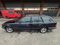 Używany BMW 520 150 KM (110 kW) 1995 Niebieski Kombi