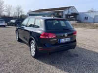 Gebraucht VW Touareg 204 PS (150 kW) 2016 Schwarz SUV