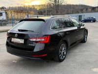 Gebraucht Skoda Superb LAURIN & KLEMENT 190 PS (139 kW) 2017 Schwarz Kombi