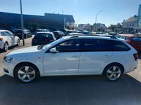 Gebraucht Skoda Octavia Clever 150 PS (110 kW) 2019 Weiß Kombi