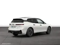 Gebraucht BMW iX 400 kW (544 PS) 2025 Mineralweiß metallic SUV