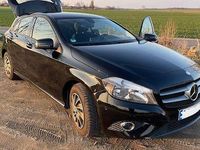 Gebraucht Mercedes A180 109 PS (80 kW) 2012 Schwarz Limousine