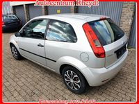 Gebraucht Ford Fiesta 60 PS (44 kW) 2005 Silber Kleinwagen