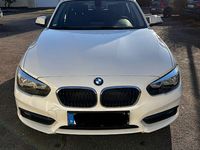 Gebraucht BMW 116 Advantage 116 PS (85 kW) 2015 Weiß Kleinwagen