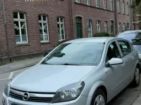 Gebraucht Opel Astra 77 PS (56 kW) 2006 Silber Limousine