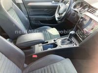 gebraucht VW Passat Variant Elegance 4Motion