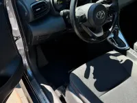 Gebraucht Toyota Yaris 92 PS (67 kW) 2022 Grau Kleinwagen