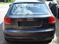 Gebraucht Audi A3 Ambiente 125 PS (91 kW) 2010 Grau Kleinwagen