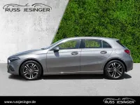 Gebraucht Mercedes A200 Progressive 163 PS (119 kW) 2025 Mountaingrau metallic Limousine
