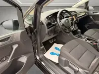 Gebraucht VW Touran Sound 150 PS (110 kW) 2017 Schwarz Van / Kleinbus