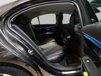 Gebraucht Mercedes E300 197 PS (144 kW) 2024 Grau Limousine