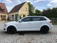 Gebraucht Audi A3 Ambiente 90 PS (66 kW) 2011 Weiß Kleinwagen