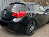 gebraucht Opel Astra 4 mit ganz frischem