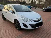 Gebraucht Opel Corsa 60 PS (44 kW) 2011 Weiß Kleinwagen