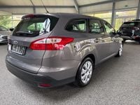 Gebraucht Ford Focus Trend 116 PS (85 kW) 2014 Grau Kombi