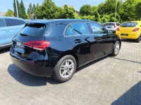 Gebraucht Mercedes A180 136 PS (100 kW) 2019 Schwarz Limousine