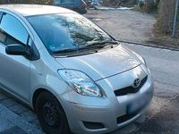 Gebraucht Toyota Yaris 2009 Beige Kleinwagen