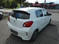 Gebraucht Mitsubishi Space Star Basis 71 PS (52 kW) 2021 Weiß Kleinwagen