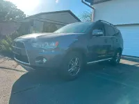 Gebraucht Mitsubishi L 2012 Grau SUV