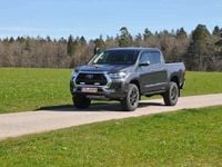 Neu Toyota HiLux Comfort 204 PS (150 kW) 2025 Marlingrau Abholung