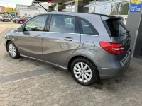 Gebraucht Mercedes B200 156 PS (114 kW) 2013 Grau Kleinwagen