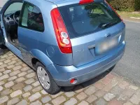 Gebraucht Ford Fiesta 60 PS (44 kW) 2006 Blau Kleinwagen