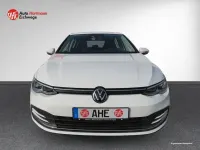 Gebraucht VW Golf VIII Active 150 PS (110 kW) 2023 Pure white Limousine