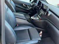 Gebraucht Mercedes V300 AMG line 237 PS (174 kW) 2022 Schwarz Van / Kleinbus