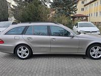 Gebraucht Mercedes E280 190 PS (139 kW) 2008 Gold Kombi