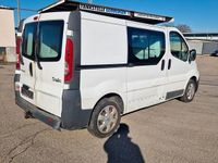 Second-hand Renault Trafic 90 CP (66 kW) 2012 Alb Monovolum