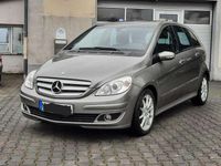 Gebraucht Mercedes B200 136 PS (100 kW) 2007 Cubanitmet. Van / Kleinbus