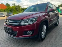 Gebraucht VW Tiguan Life 140 PS (102 kW) 2014 Rot SUV