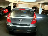 Gebraucht Hyundai i30 90 PS (66 kW) 2011 Grau Limousine