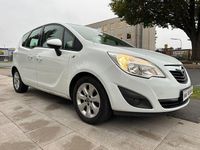 Gebraucht Opel Meriva Edition 120 PS (88 kW) 2011 Weiß Van / Kleinbus