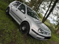 Gebraucht VW Golf IV 75 PS (55 kW) 2000 Silber Kleinwagen
