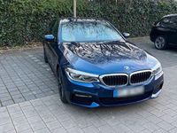 Gebraucht BMW 530 M Sport 252 PS (185 kW) 2017 Blau Limousine