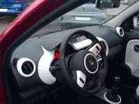 Gebraucht Renault Twingo Equilibre 65 PS (47 kW) 2024 Dezirrot Kleinwagen