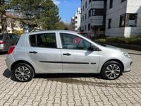 Gebraucht Renault Clio III 75 PS (55 kW) 2006 Grau Kleinwagen