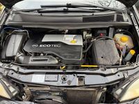 Gebraucht Opel Zafira Executive 147 PS (108 kW) 2004 Schwarz Van / Kleinbus