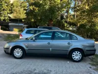 Gebraucht VW Passat 131 PS (96 kW) 2002 Grau Limousine