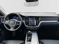 Gebraucht Volvo V60 145 PS (106 kW) 2025 Kombi