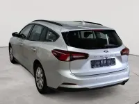 Gebraucht Ford Focus Cool & Connect 120 PS (88 kW) 2022 Moondust silber metallic Kombi