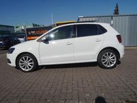 Gebraucht VW Polo 90 PS (66 kW) 2016 Weiß Limousine
