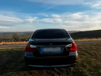 Gebraucht BMW 318 129 PS (94 kW) 2007 Grau Limousine
