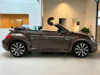 Gebraucht VW Beetle Cabriolet Exclusive 150 PS (110 kW) 2015 Braun Cabrio