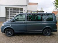 Gebraucht VW Multivan 131 PS (96 kW) 2008 Grau Van / Kleinbus