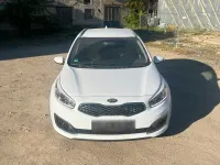 Gebraucht Kia Ceed 136 PS (100 kW) 2017 Weiß Kleinwagen