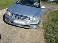 Gebraucht Kia Cerato 105 PS (77 kW) 2004 Silber Limousine